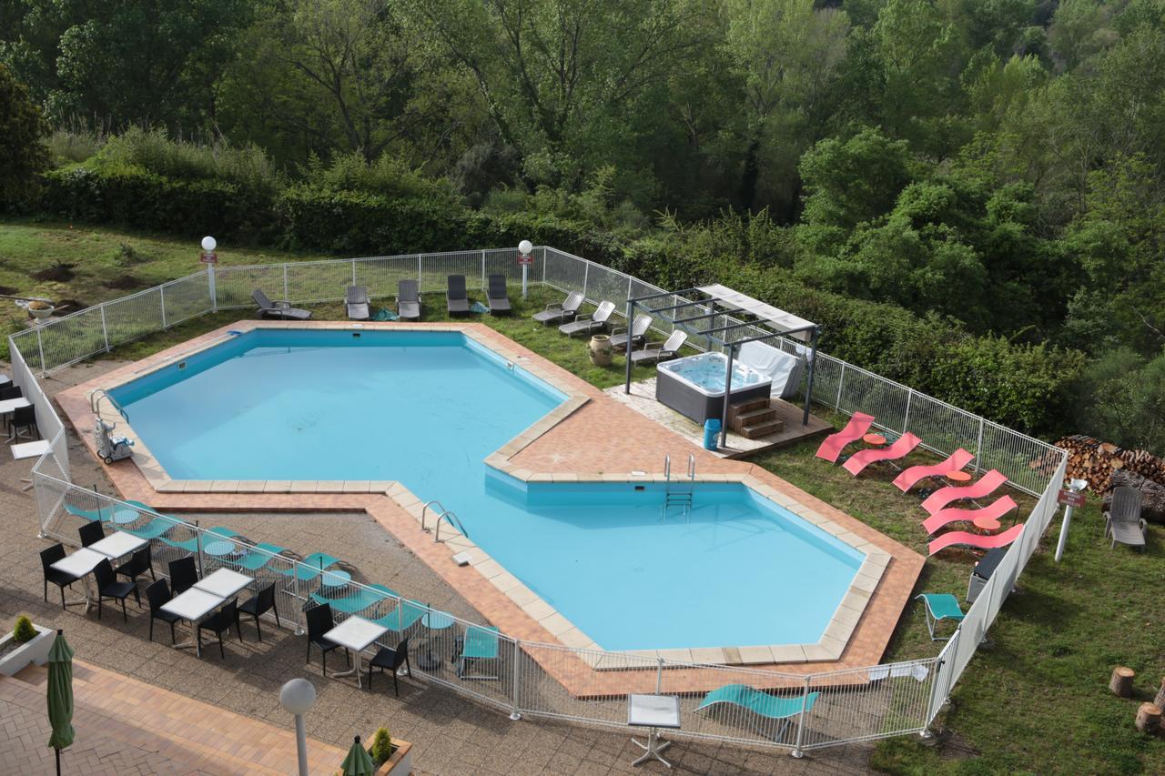 Le Neoulous Hotel Le Boulou Exterior photo